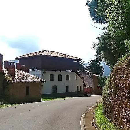 Holiday Carretera Troncedo *